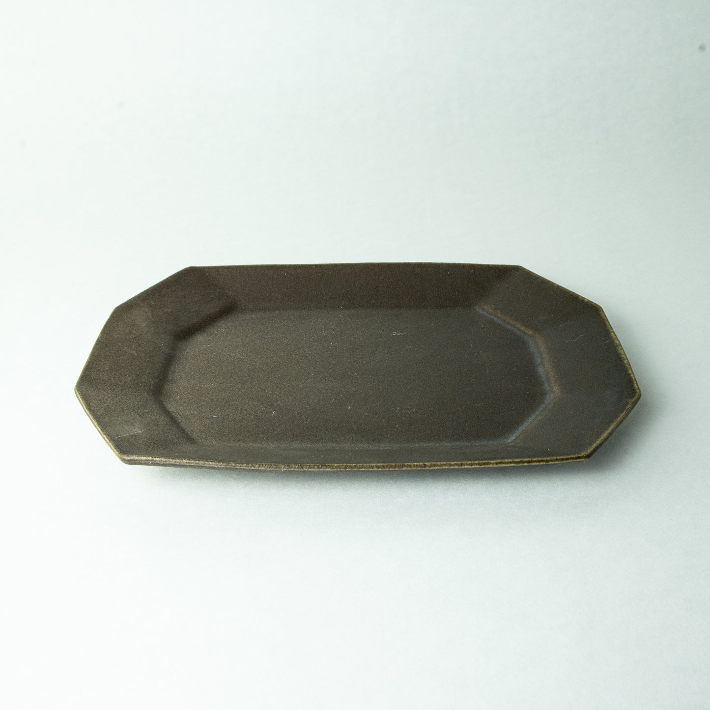 Shigaraki ware, Furuya Pottery, Rust glaze, Large octagonal plate