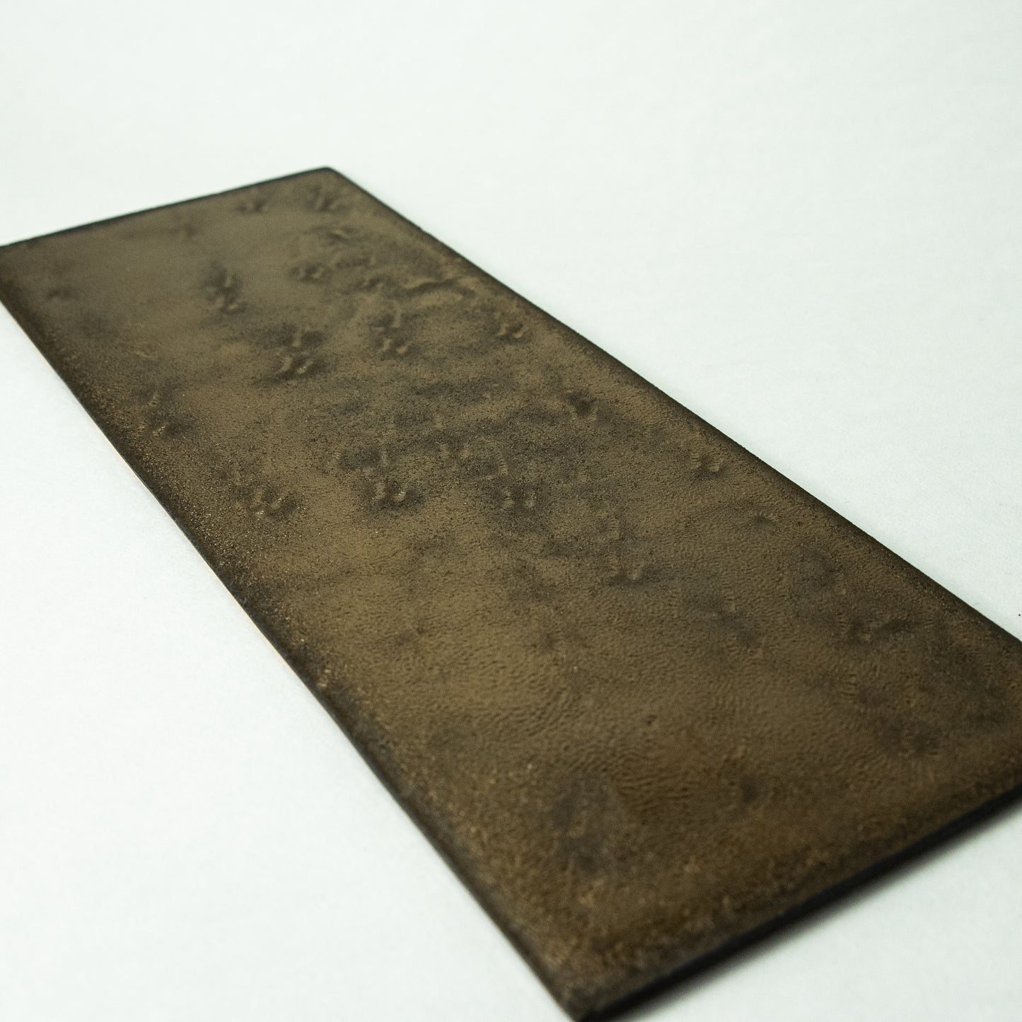 作家 若山義浩 CLAYPAPER (M) しわ模様 金