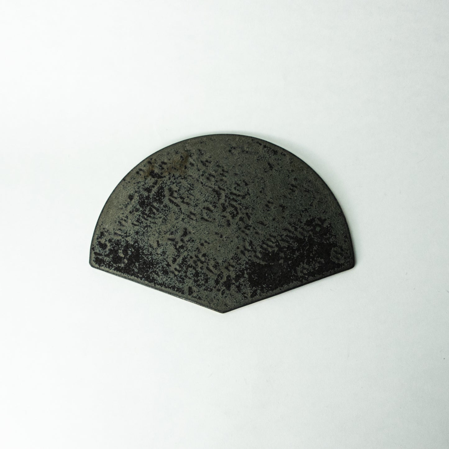 作家 若山義浩 CLAYPAPER (F-扇) しわ模様 黒