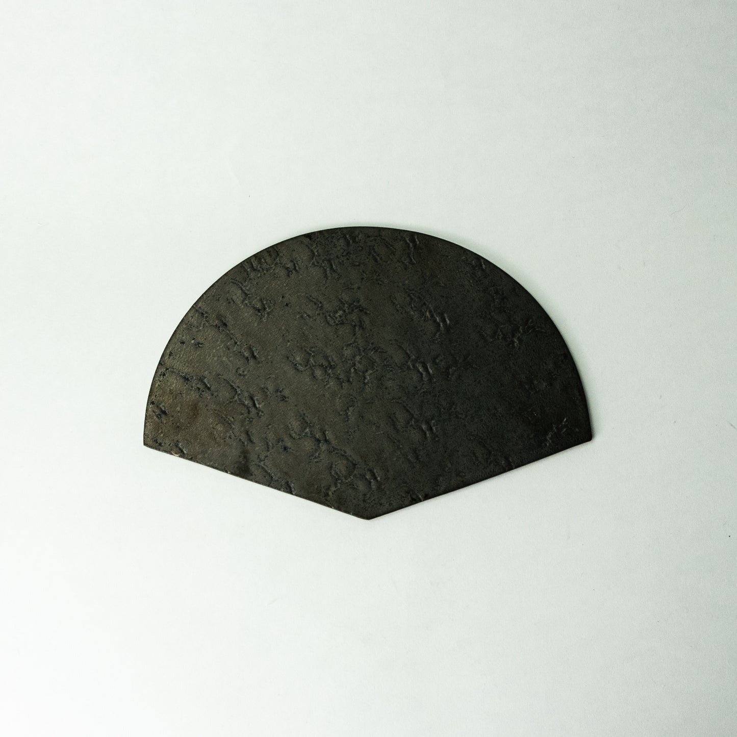 作家 若山義浩 CLAYPAPER (F-扇) しわ模様-Btype 黒