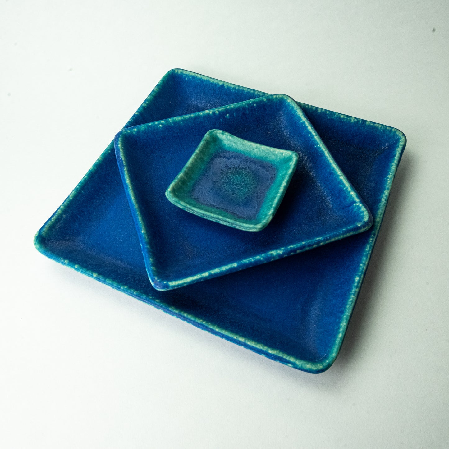 Shigaraki ware Maruju Seito square plate (S) turquoise