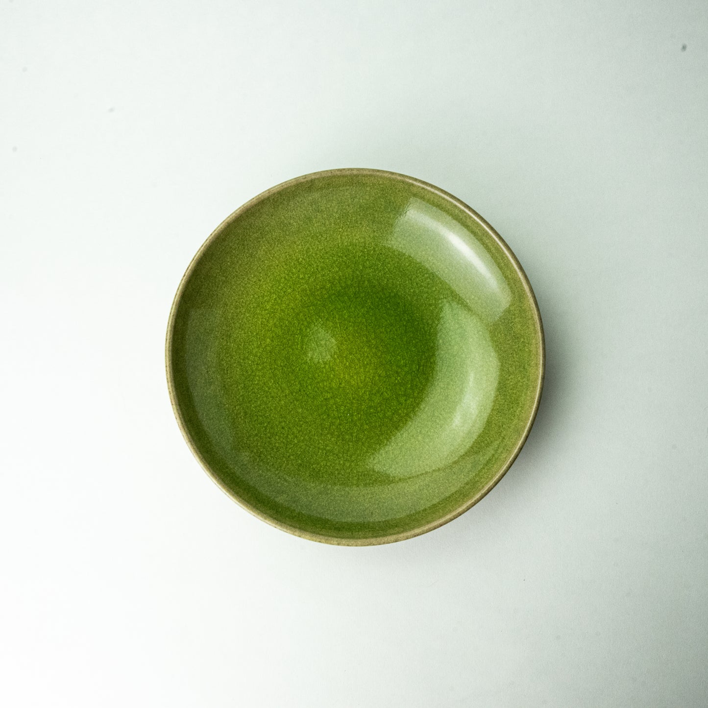 信楽焼 ヤマ庄陶器 Jewel plate ペリドット 18cm