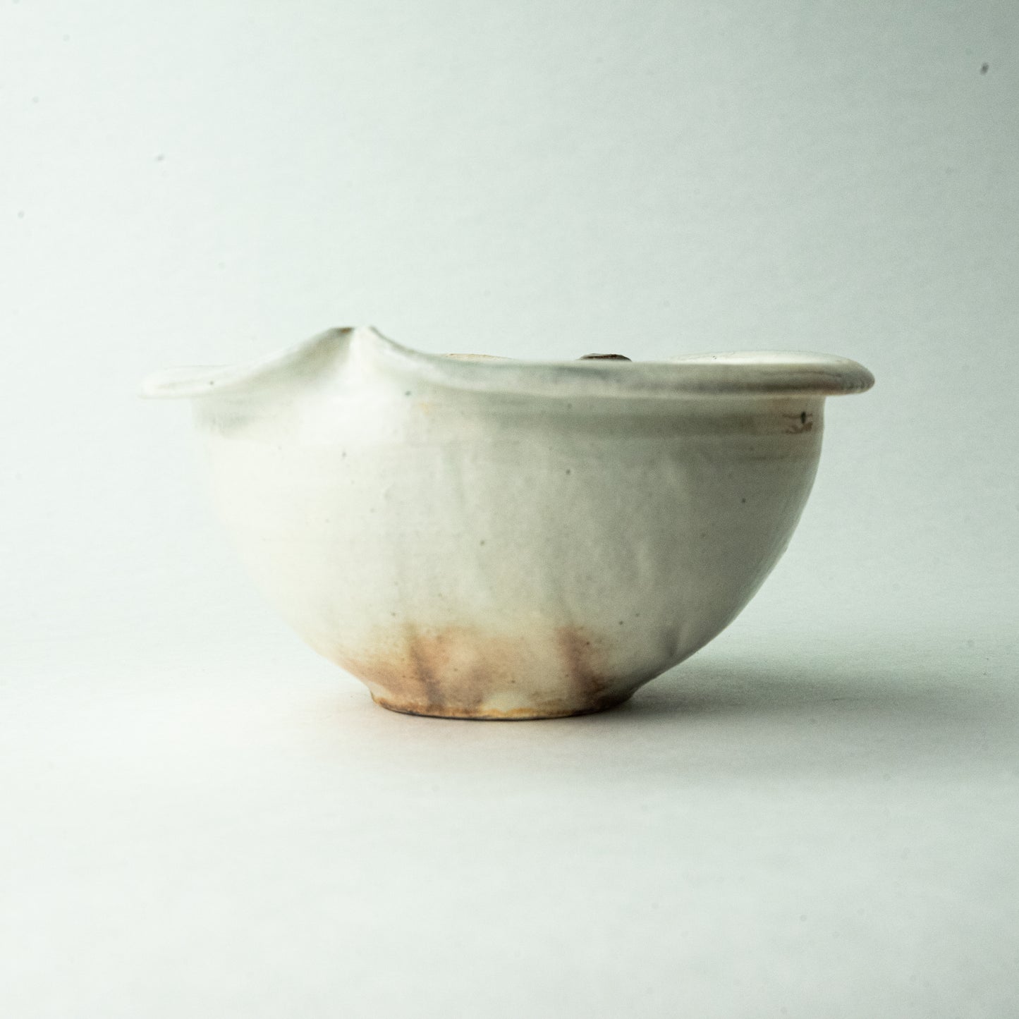 Shigaraki ware, Furutani Pottery, Iron Scattering, Apple Bowl (Small)