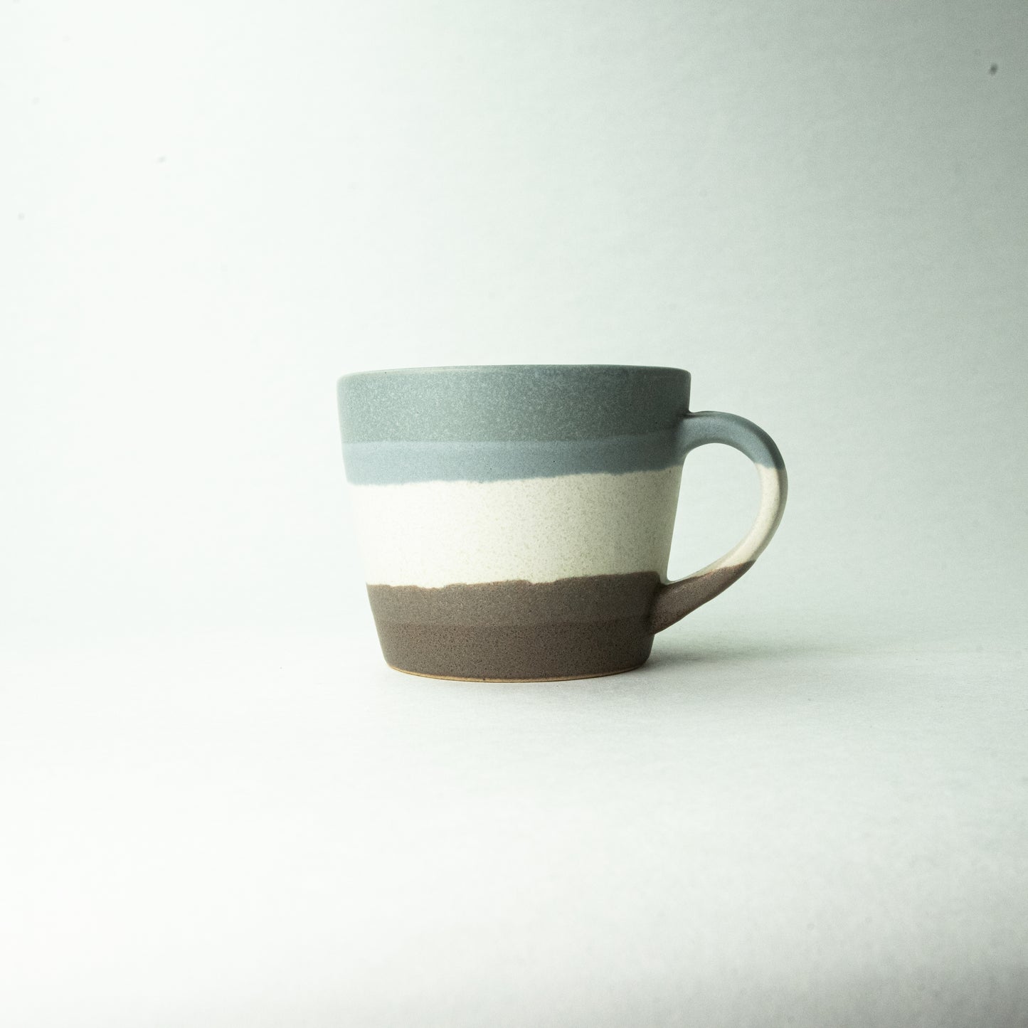 Mino ware Shinkogama Puro-Tre L size mug GY×WH×CH