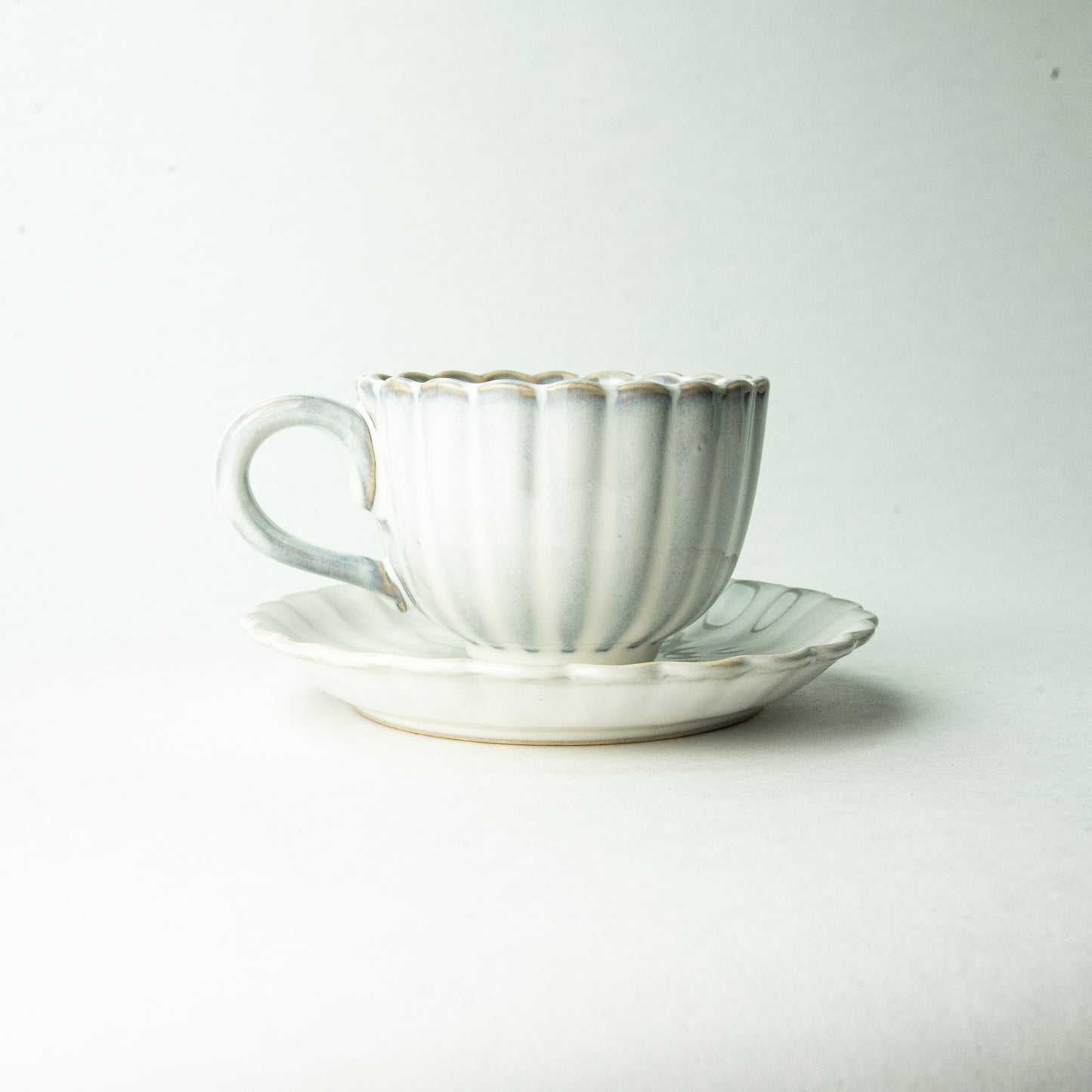 Seto ware ANGLE cup and saucer villa cup&saucer white